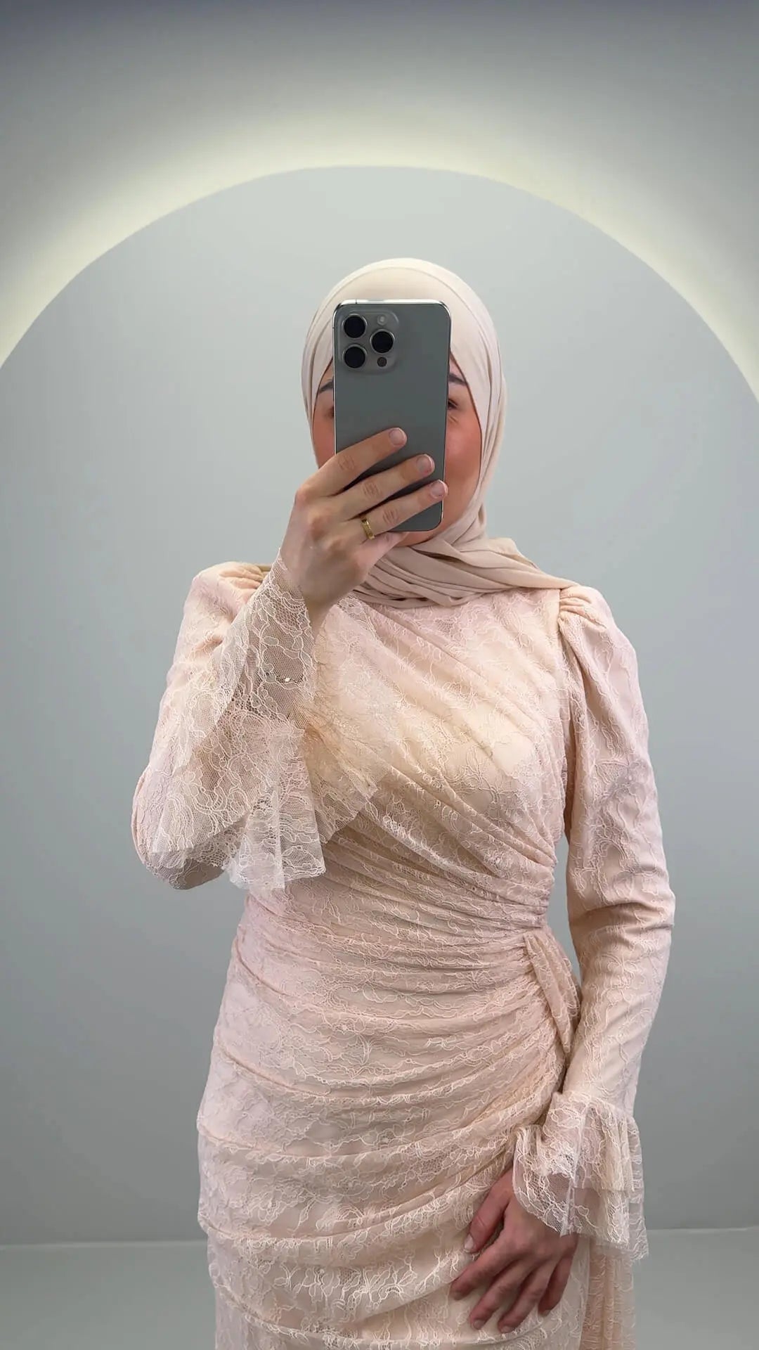 Vestido de noche Eliza Beige