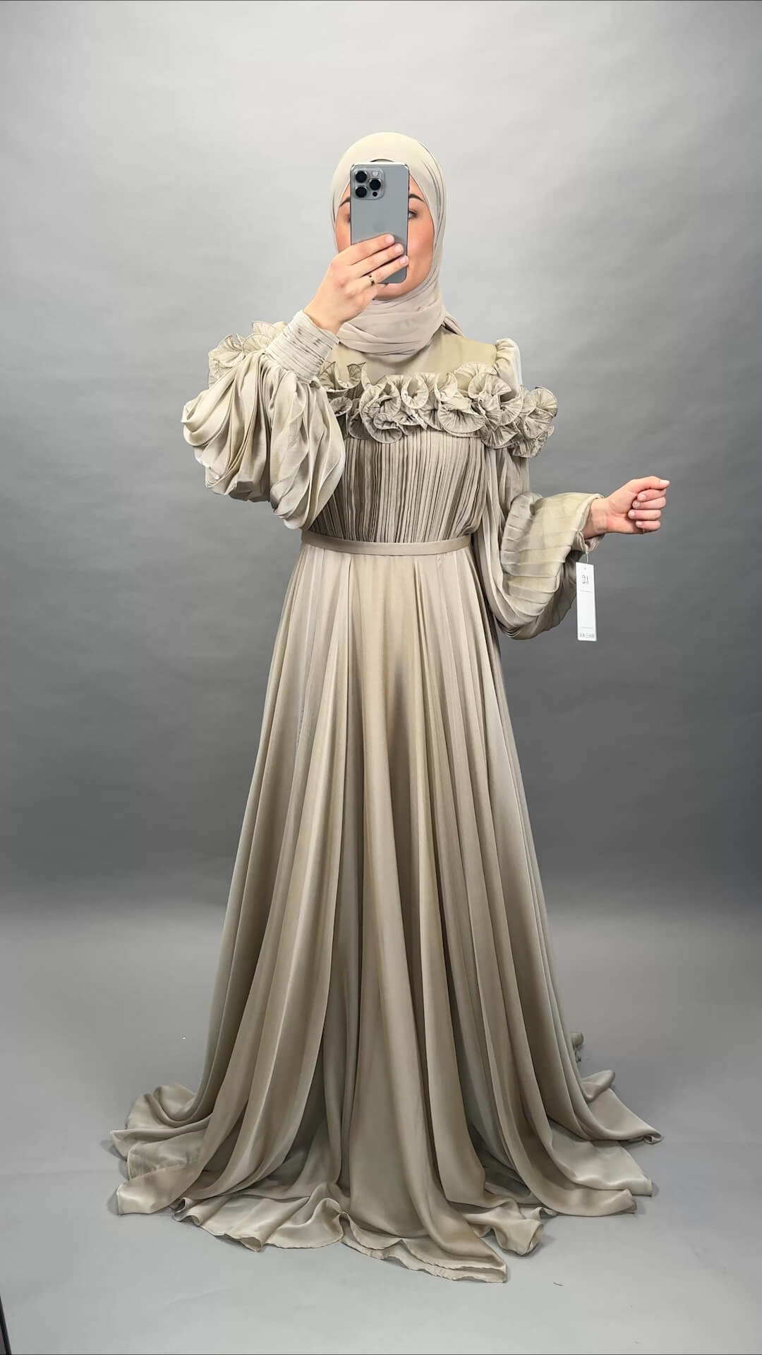 Vestido de noche Bahar dorado