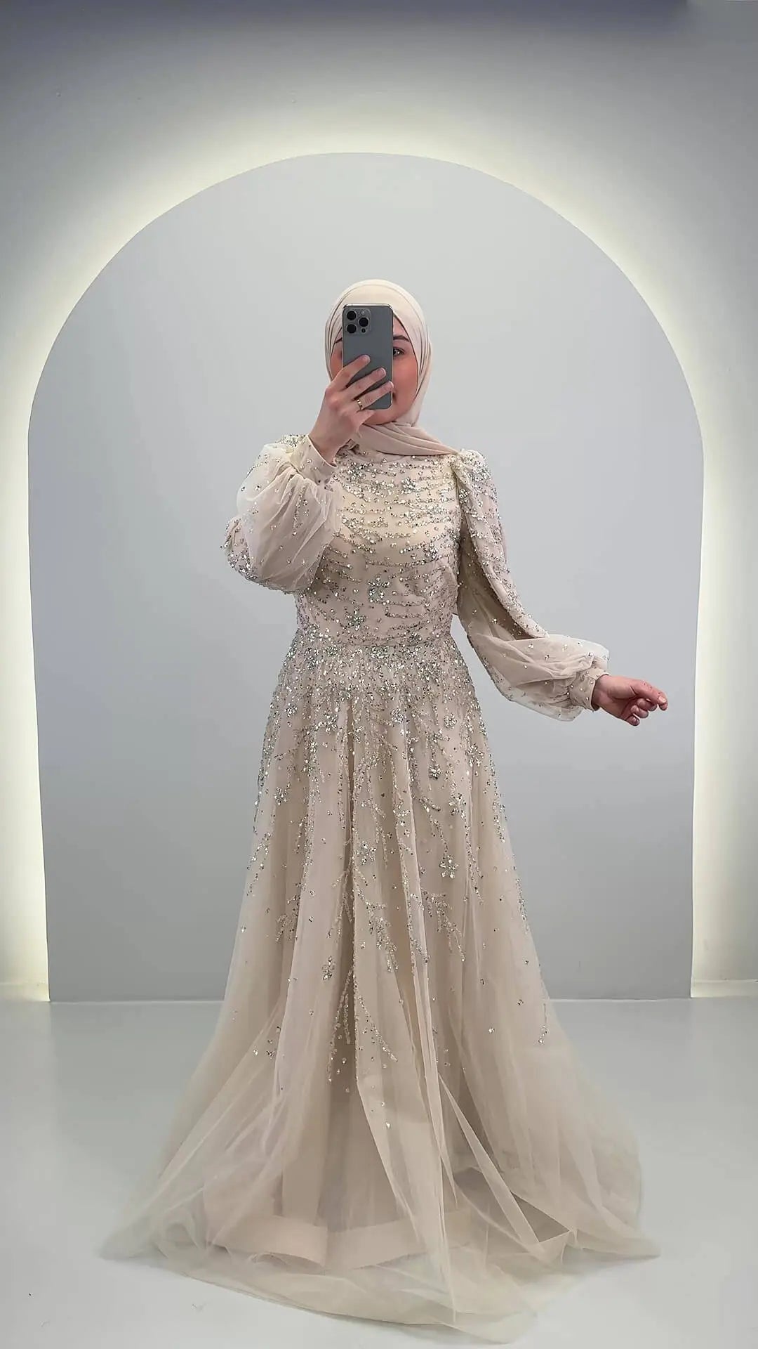 Vestido de noche Elsa Beige