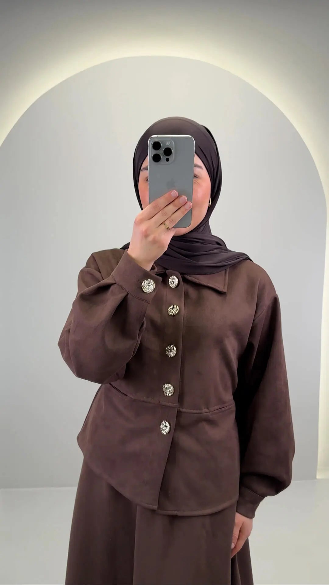 Ariya Zweiteiler Braun 01