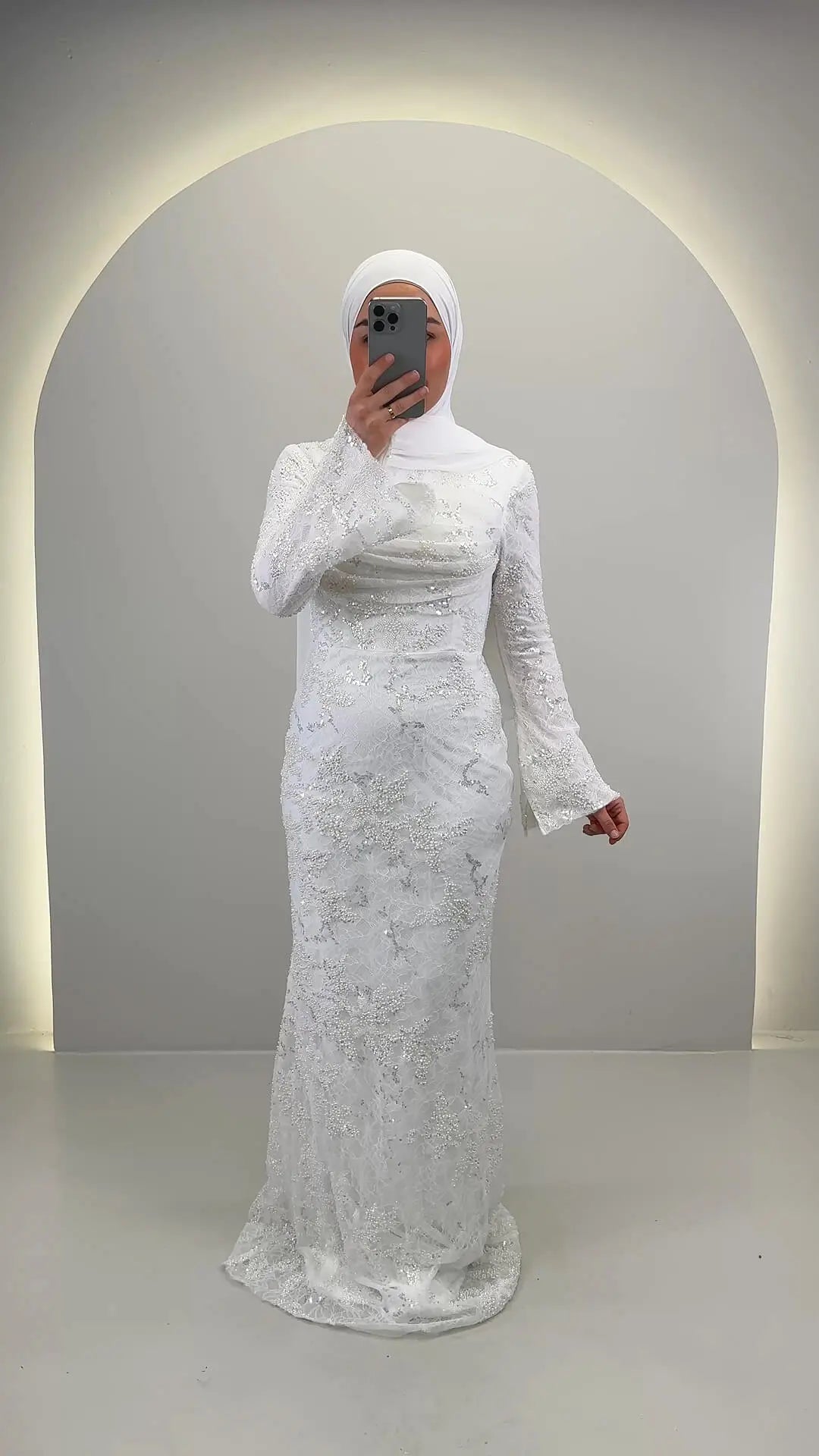 Vestido de novia Azmia con Hijab