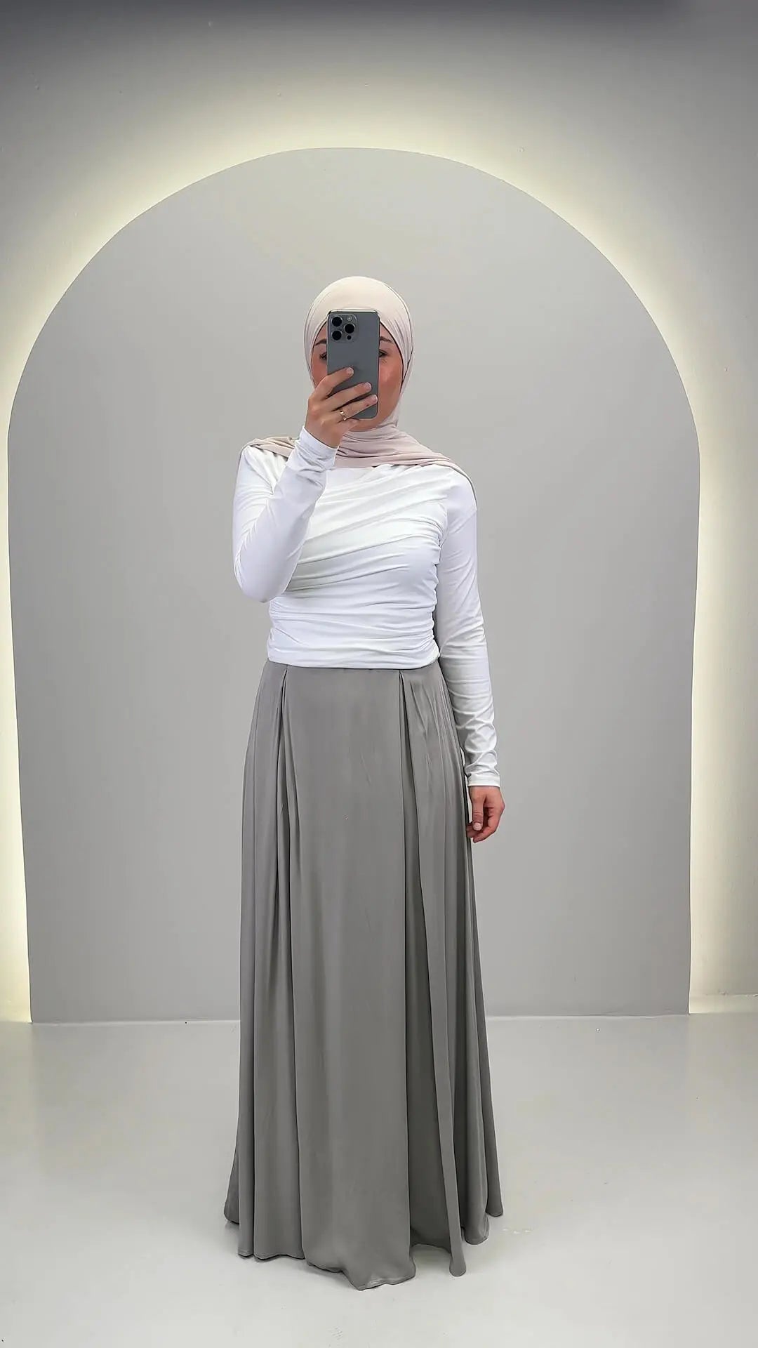 Falda Yumna